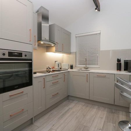 Appartamento Eden On The Crescent Morecambe Esterno foto