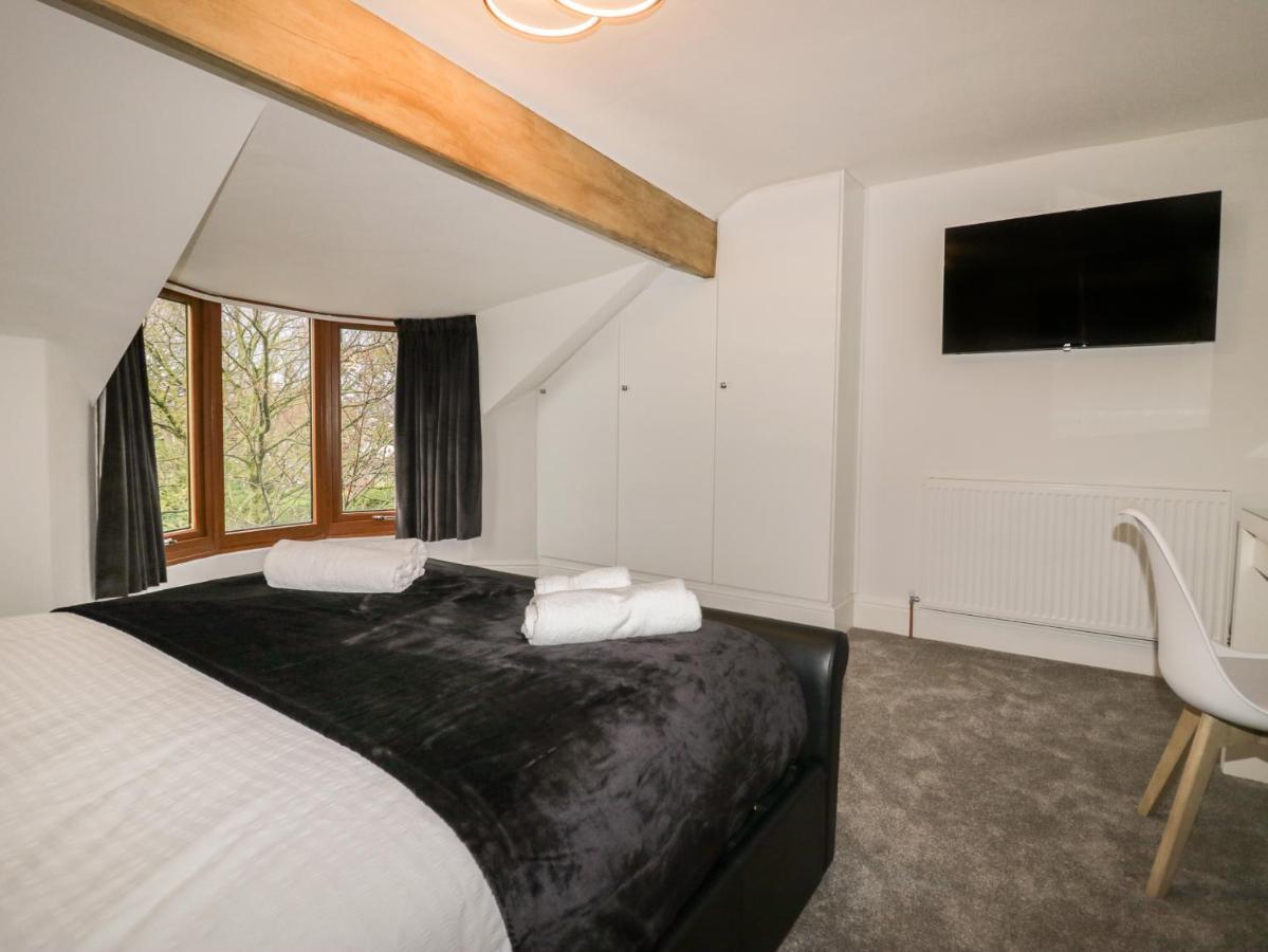 Appartamento Eden On The Crescent Morecambe Esterno foto